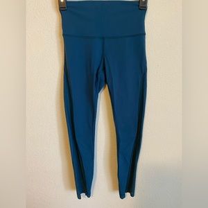 Women’s Lululemon Leggings Size 4